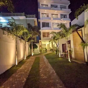 Marine At Near Airport Guest house